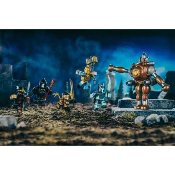 Roblox Action Collection - Dungeon Quest: Fusion Goliath Throwdown Feature - Picture 3 of 3